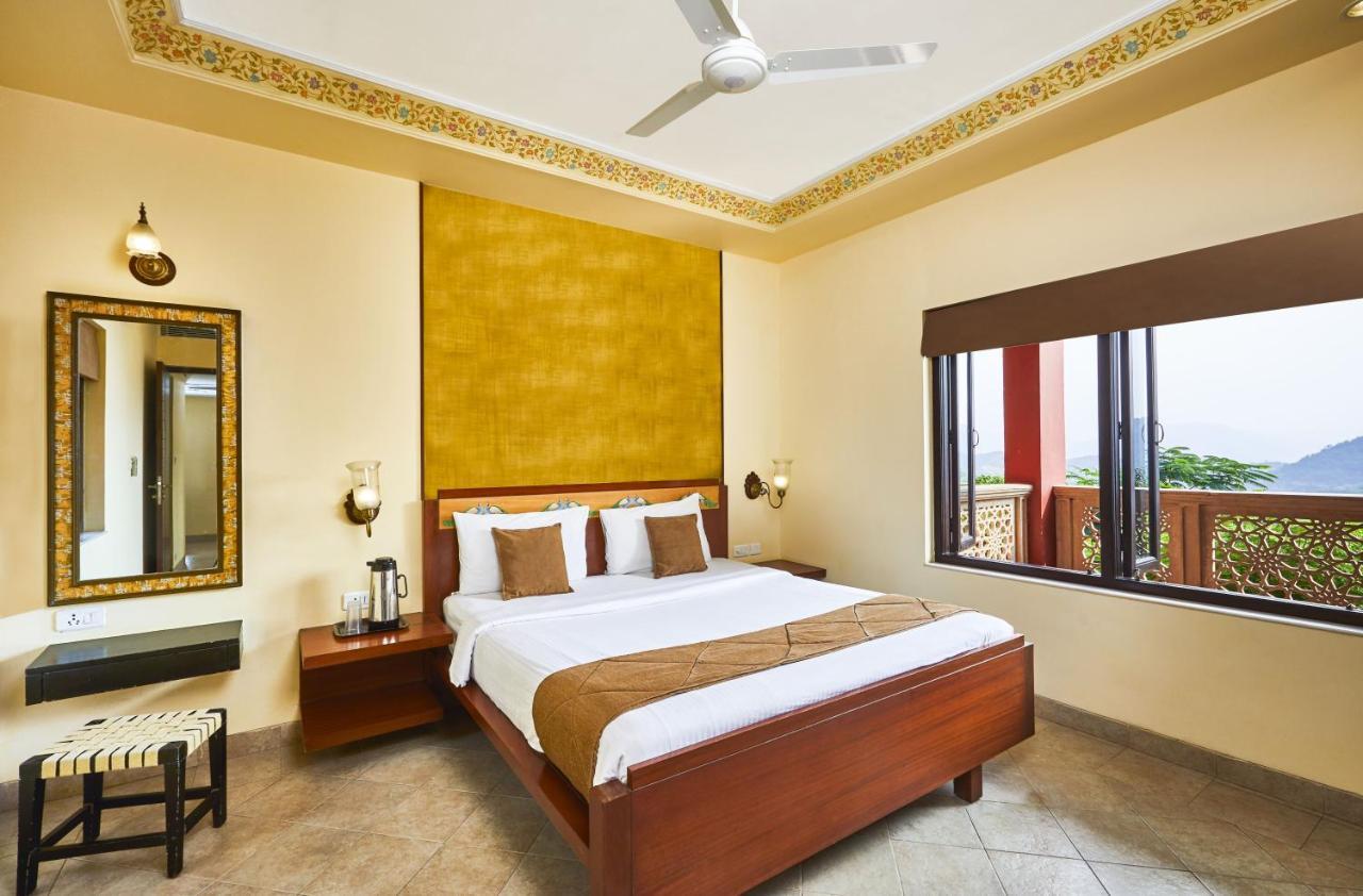 Club Mahindra Kumbhalgarh Hotel Exterior photo