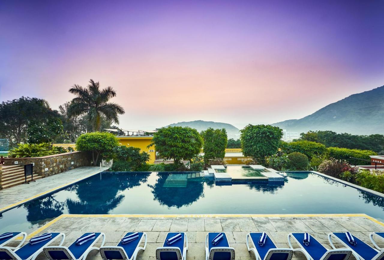 Club Mahindra Kumbhalgarh Hotel Exterior photo
